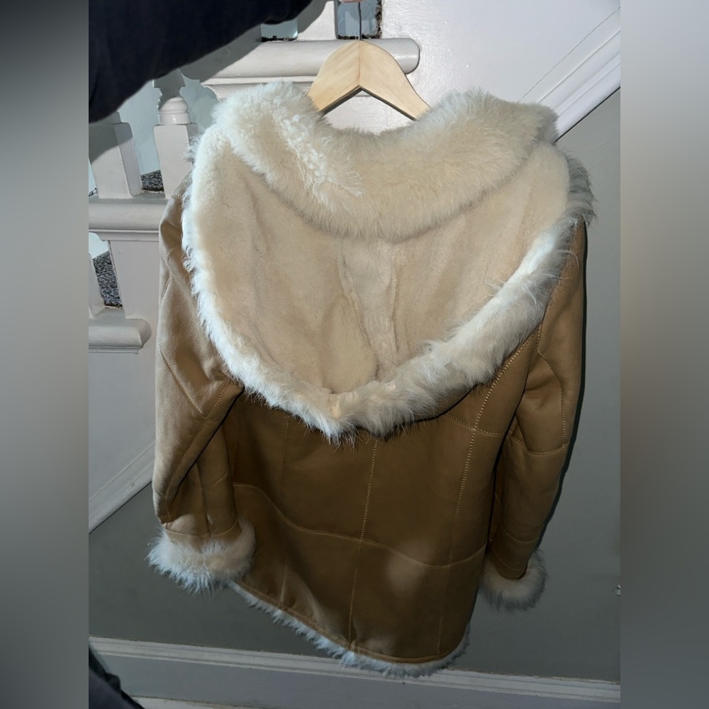 Hide Society Shearling Jacket – Tan/Cream - Picture 2 of 5